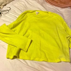 Long sleeve crop top